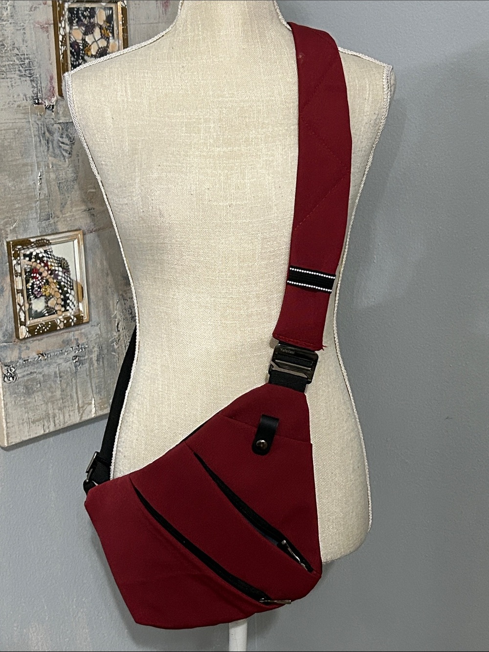 Women's Burgundy Crossbody Sling Bag - Unbranded
